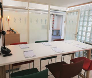 Bureau privé 12 m² 3 postes Coworking Square Narvik Marseille 13001 - photo 1
